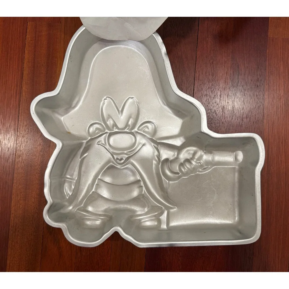 Yosemite Sam Cake Pan Winton 1981 Vintage Looney‎ Tunes